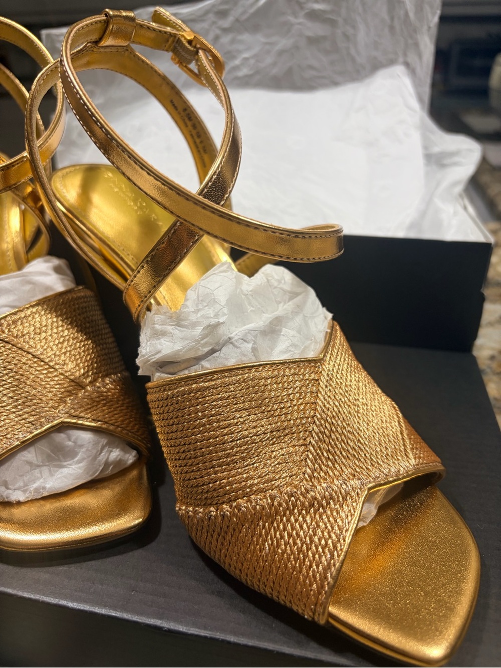 Donna Karan NY Brooks Gold Strappy Womens Sandals - Picture 2 of 14